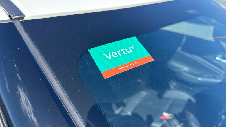 Nissan Juke 1.6 Hybrid Tekna 5dr Auto Hybrid Hatchback